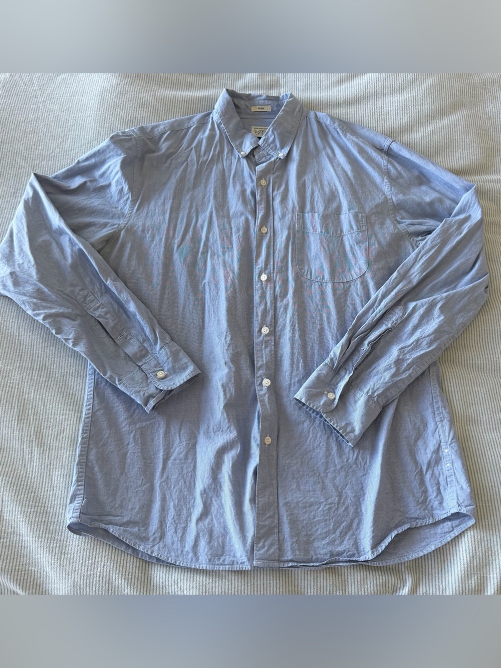 J Crew Light Blue Men’s Button-Down Shirt